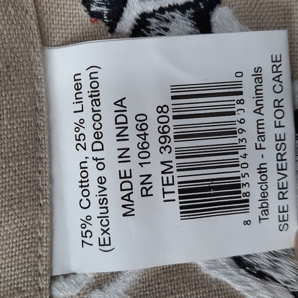 Table Cloth Farm Farmhouse Country Cow Pig Chicken Lamb Embroidered Linen Tassel - Picture 5 of 8